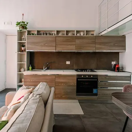 Santa Lucia Flat,